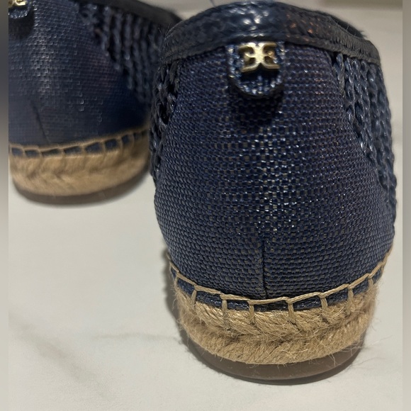 Sam Edelman
Women's Khiara Emblem Embellished Espadrille Flats - Picture 9 of 10